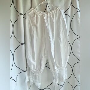White Cotton Bloomer Pant with Lace Ruffle | Size Small